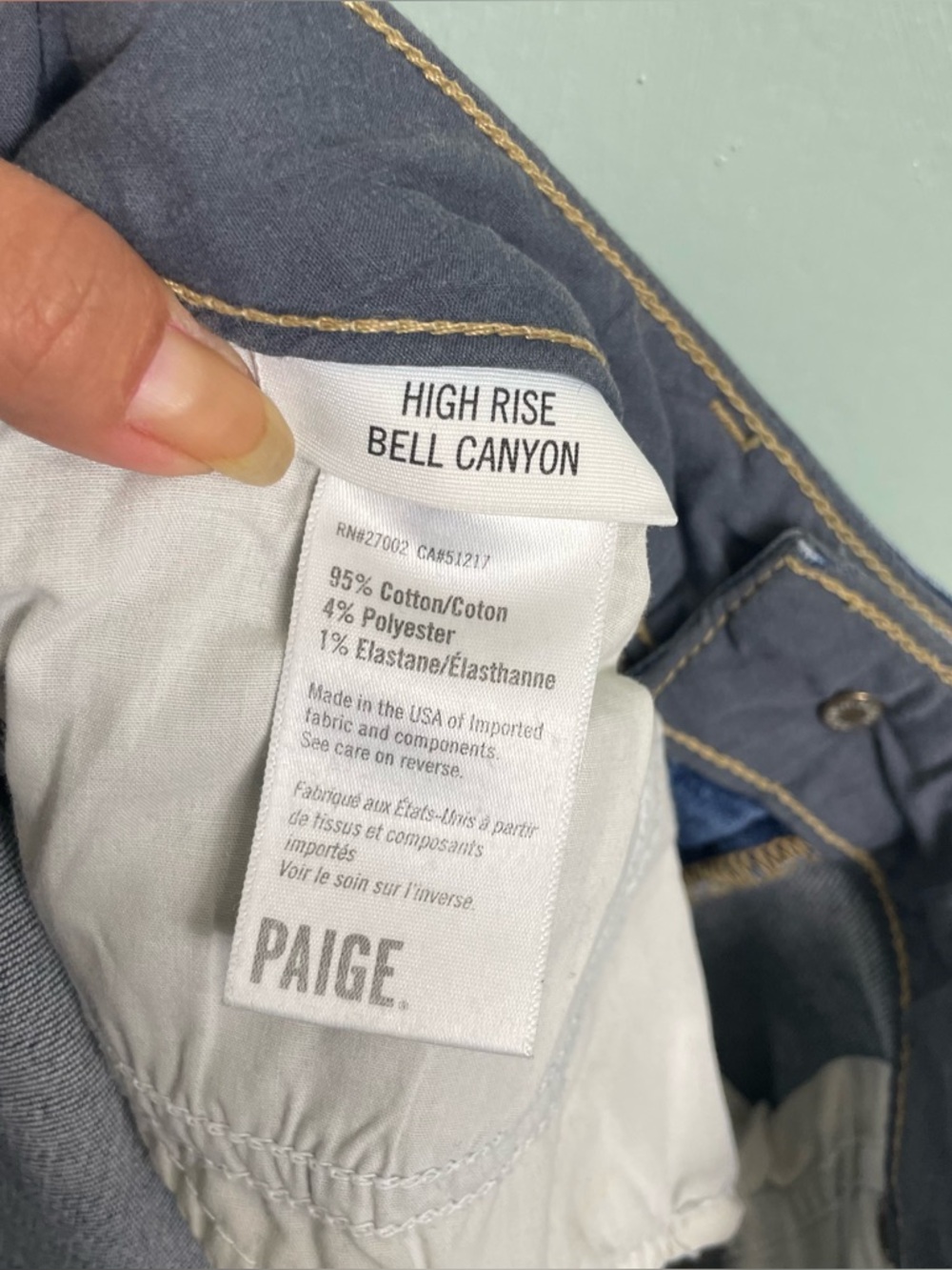 Paige High Rise Bell Canyon Jeans Flare Denim Blue Women Sz 27 Distressed - Picture 9 of 9